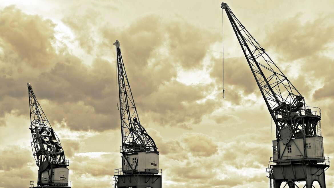 Termination Rights in COA: Legal Analysis of Default Clause from Seaspray Shipping v. SAIL